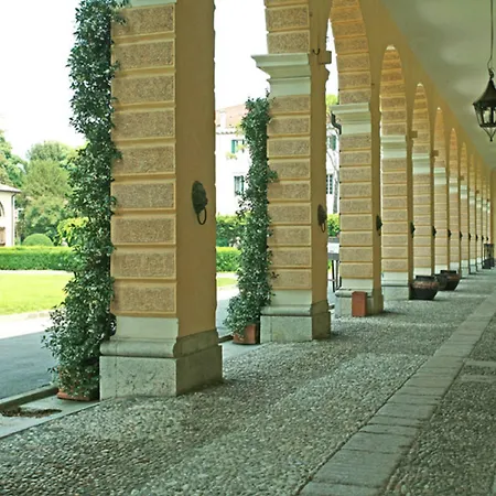 Отель Foscarini Cornaro Горго-аль-Монтикано
