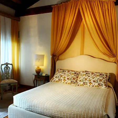 Hotel Foscarini Cornaro 5*