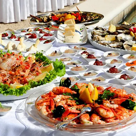 فندق فوسكاريني كورنارو 5*